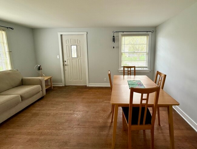 Photo - 8 N Harrison St