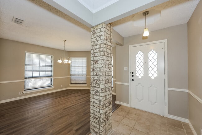 Photo - Expansive 3-Bedroom Home in Waxahachie, TX