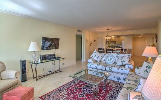 3 Bluebill Ave Unit SI FL5-ID1049681P