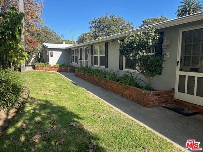 Photo - 1524 15th St Unit 1