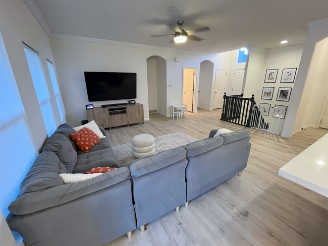 Photo - 8781 Jefferson Dr