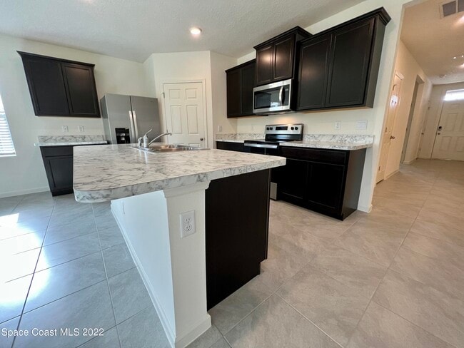 Photo - 3400 Burrowing Owl Dr