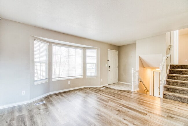 Photo - 3988 Burningham Dr