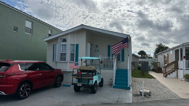 2142 Nettles Blvd Unit SI ID1537523P