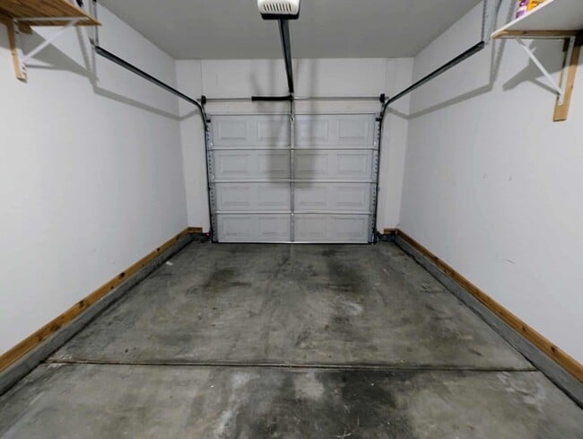 Photo - 400 Laurel Leaf Dr