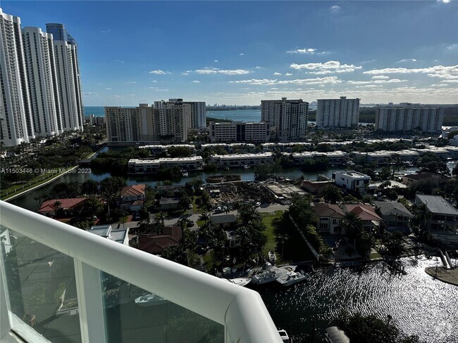 Building Photo - 16400 Collins Ave Unit 1944 Rental