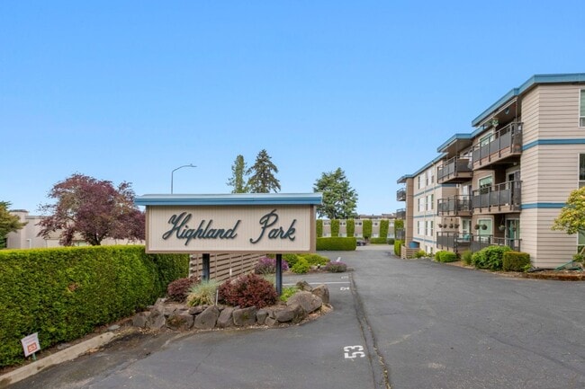 Building Photo - 1Bd/1Ba Edmonds Condo Unit 106