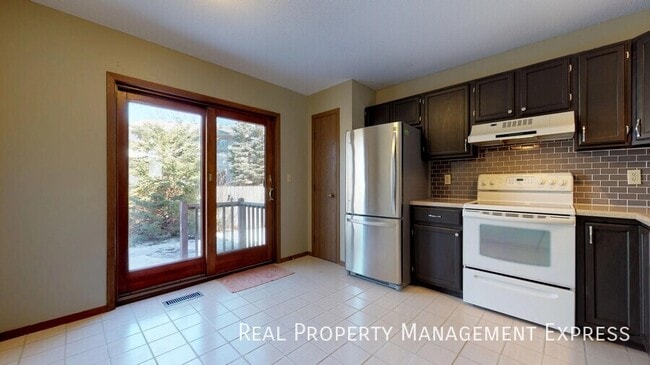 Photo - 4712 E Blazewood Dr