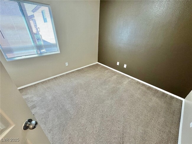 Building Photo - 10533 Kivas Ct Rental