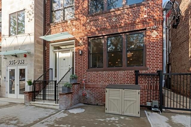 Building Photo - 936 Pavonia Ave Unit 1B