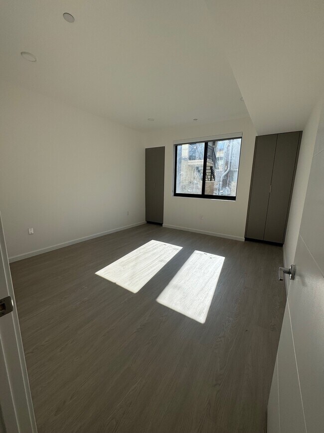 Doran Residences LLC
