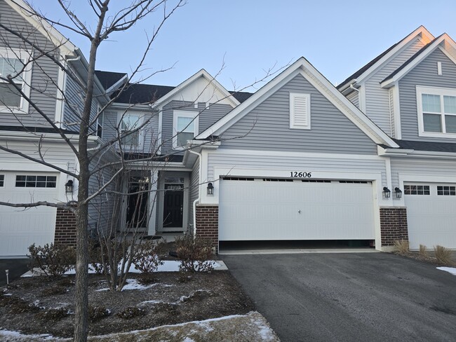 Photo - 12606 S Talbot Cir Townhome