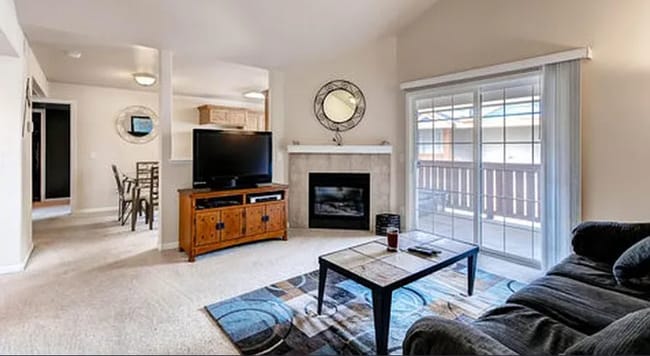 Photo - 1288 Lake Cir