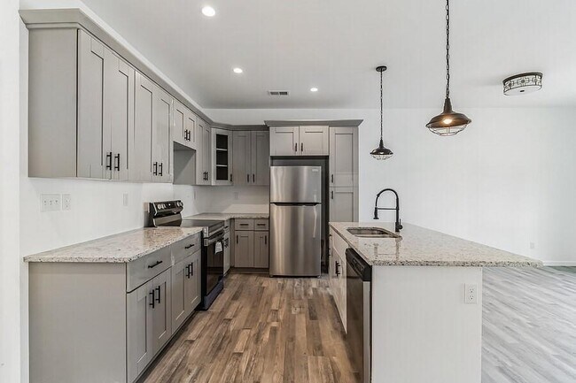 Photo - 4011 Redan Rd