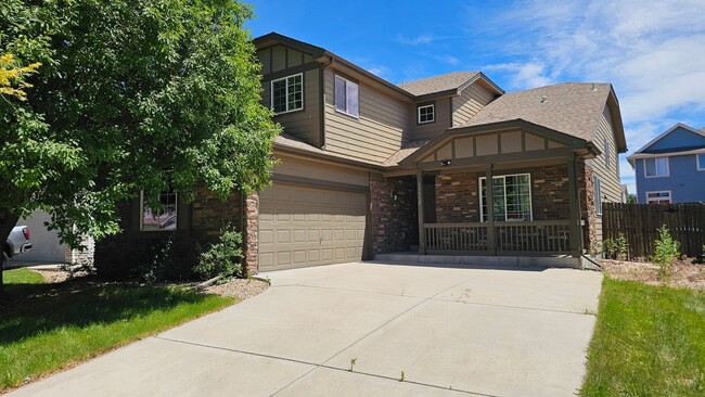 Building Photo - BEAUTIFUL COMMERCE CITY HOME