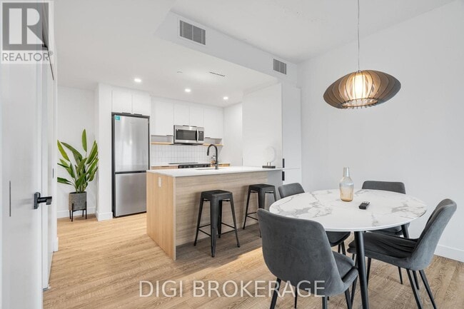 Photo - 1240 Cummings Ave Unité 3304