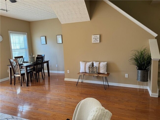 Photo - 801 Old Peachtree Rd NW