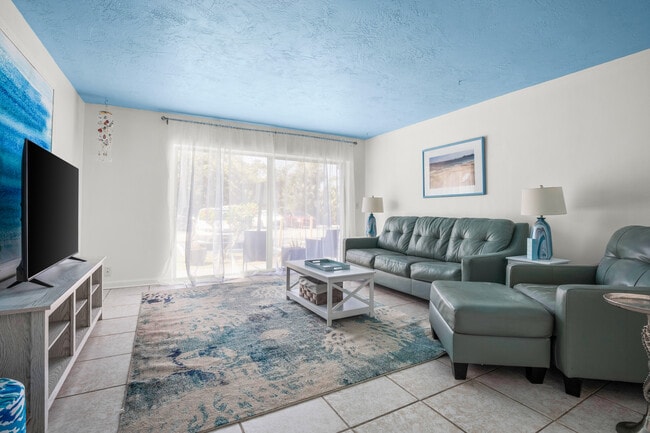 Photo - 223 Columbia Dr Unit 115