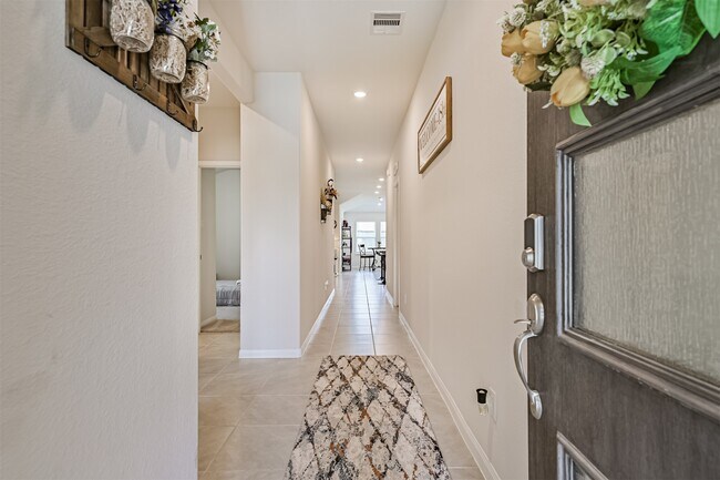 Photo - 10409 Deussen Ln