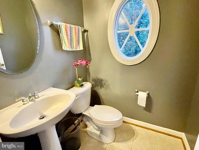 Photo - 12402 Falconbridge Dr