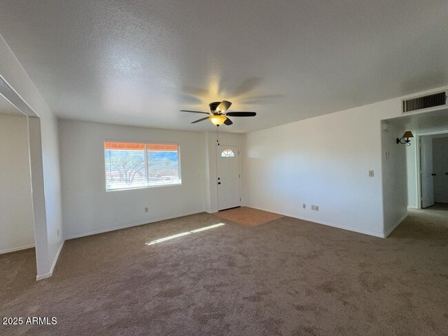 Photo - 4865 E Kensington St