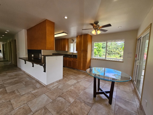 Photo - 15-1331-1331 24th Ave