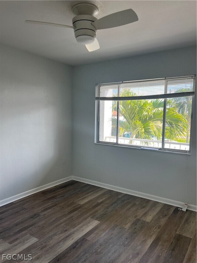 Photo - 1908 SE 43rd St Unidad 208
