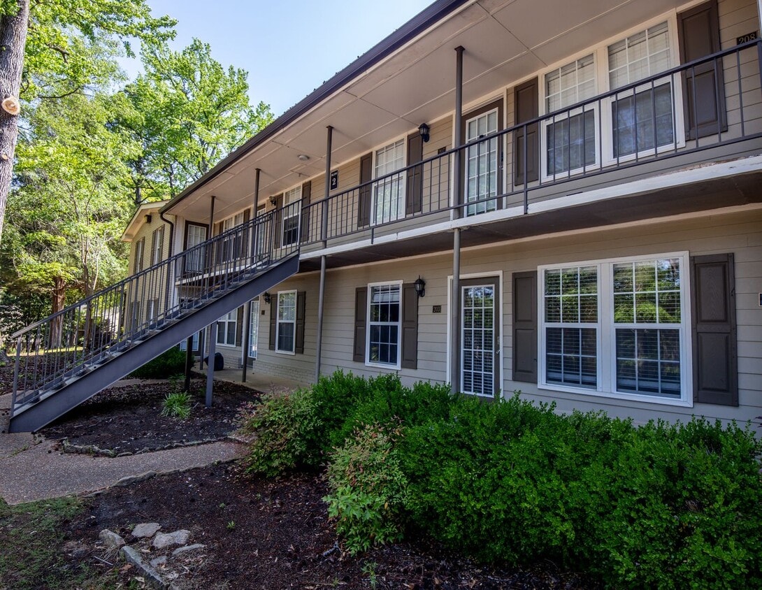 RENOVATED - 2BR/1BA FOR RENT - RENOVATED - 2BR/1BA FOR RENT