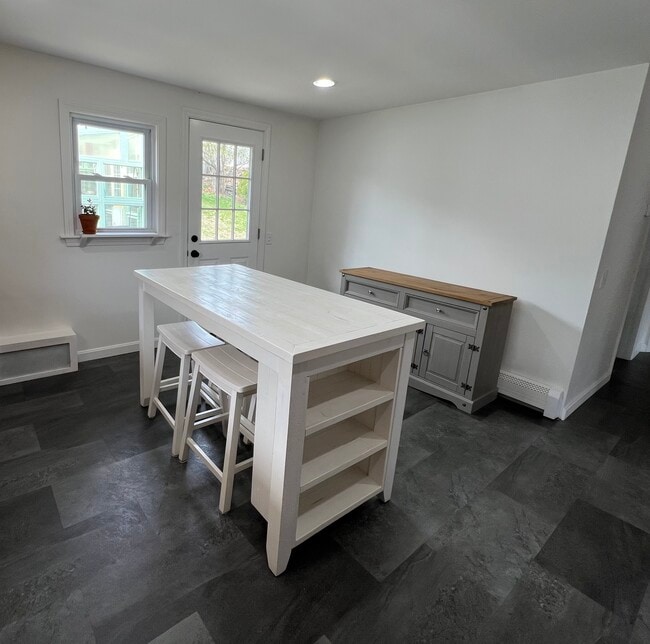 Photo - 283 Boynton St