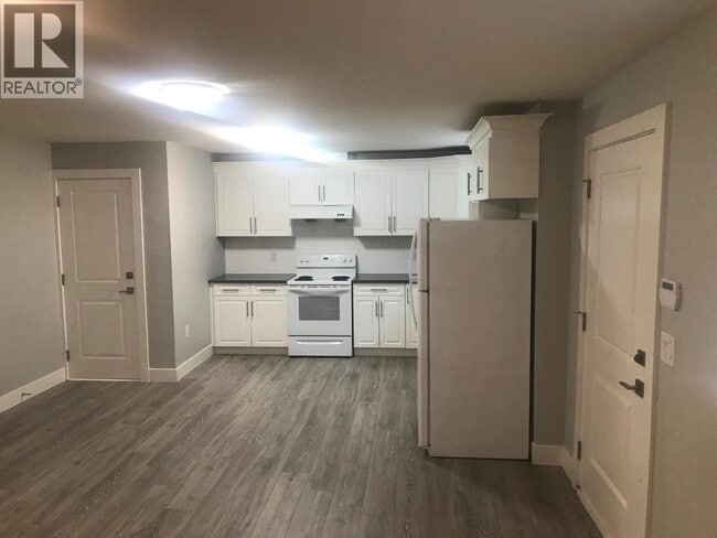 Photo - 13XX Hames Cres