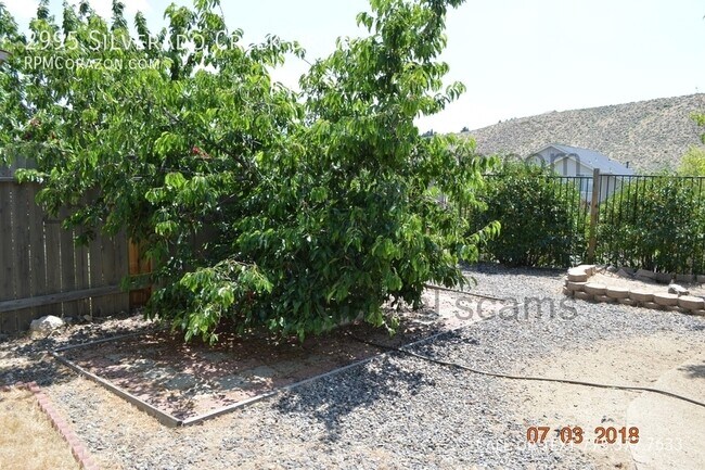 2995 Silverado Creek Dr