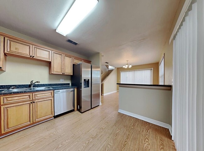 Photo - 7604 Glades Ct