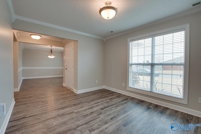 Photo - 104 Kings Cross Dr