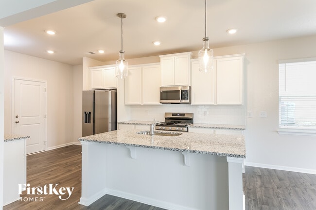 Photo - 1002 Mission Hill Ln