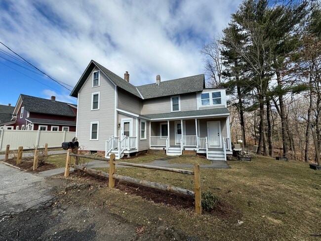 Building Photo - 40 Wilford St Unit 1