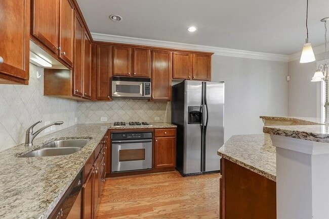 Photo - 210 Le Gran Cove NE