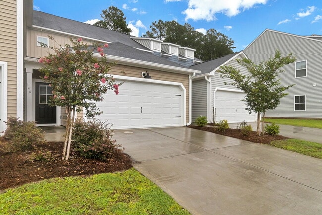 Photo - Conveniently located 3 bedroom, 2.5 bathroom townhome in The Commons subdivision