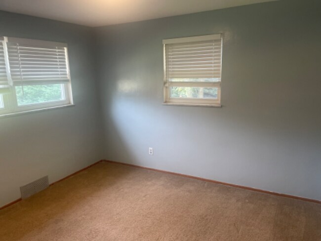 Photo - 165 Suncrest Dr