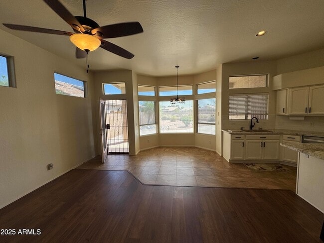 Photo - 19231 N Coyote Lakes Pkwy
