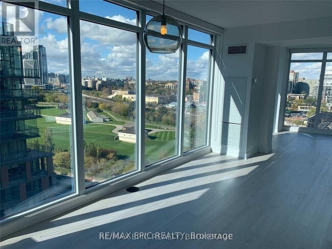 Photo - 80 Queens Wharf Rd Unité 1503