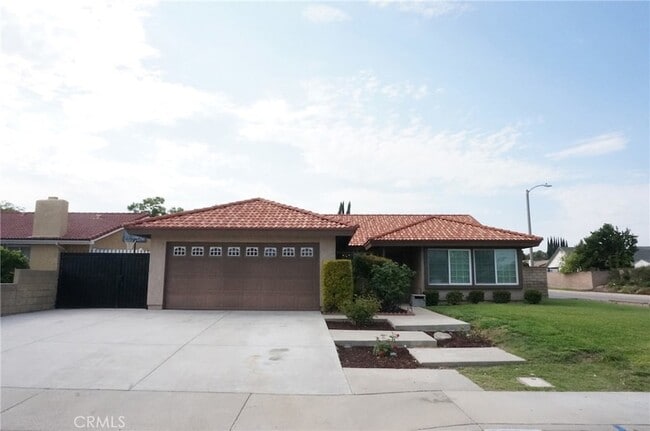 Photo - 20417 Fuero Dr House