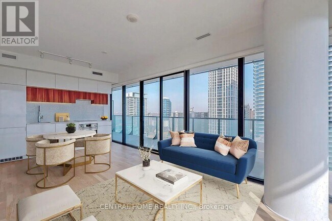 Photo - 185 Roehampton Ave Unit 1703