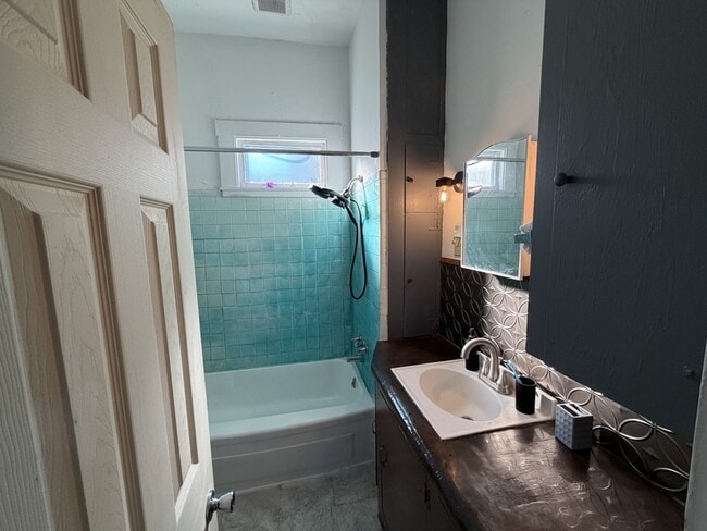 Photo - 918 Lafayette Ave