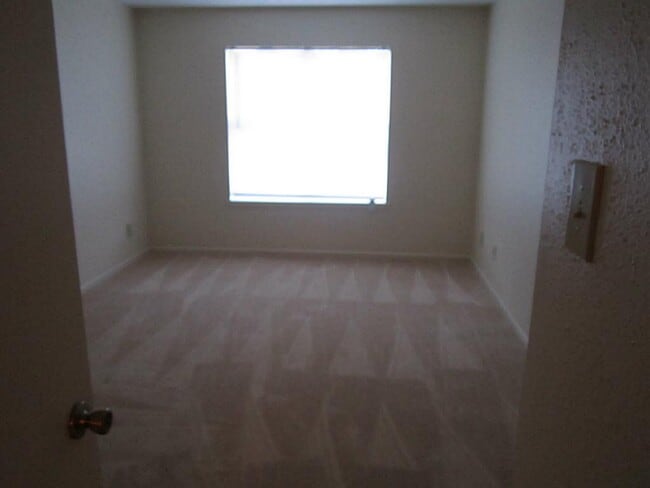 Photo - 10555 Turtlewood Ct Unit 1102