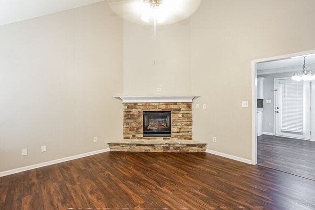 Photo - 734 Ablow Dr
