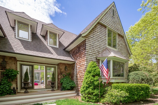 Photo - 34 Chatfields Ridge Rd