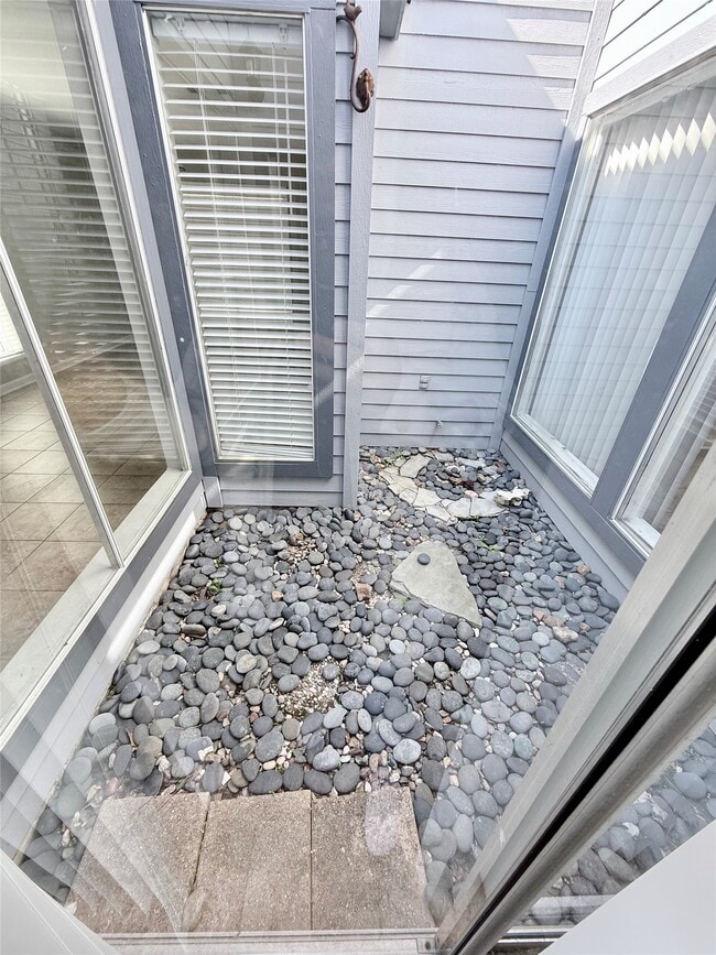 Photo - 15914 Mill Hollow Dr