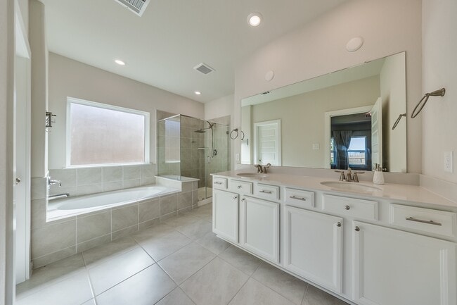 Photo - 12930 Royal Ann Wy