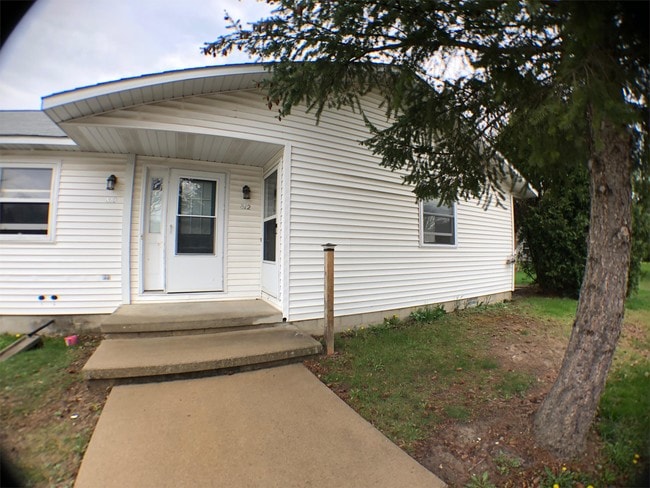 Building Photo - 812 N Bradley St Unit 812