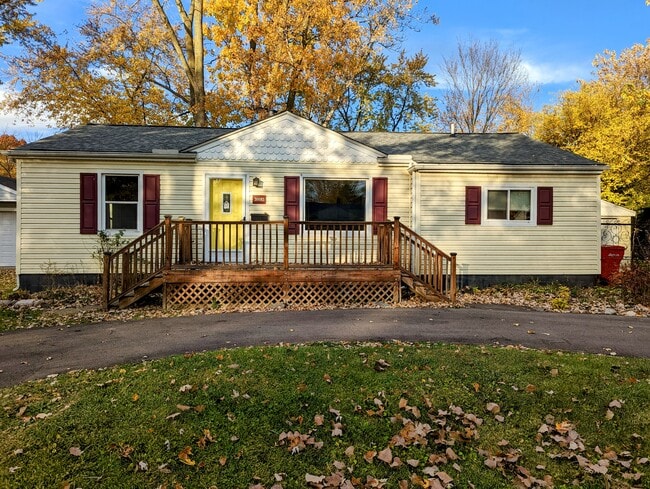 Photo - 30083 Marshall St